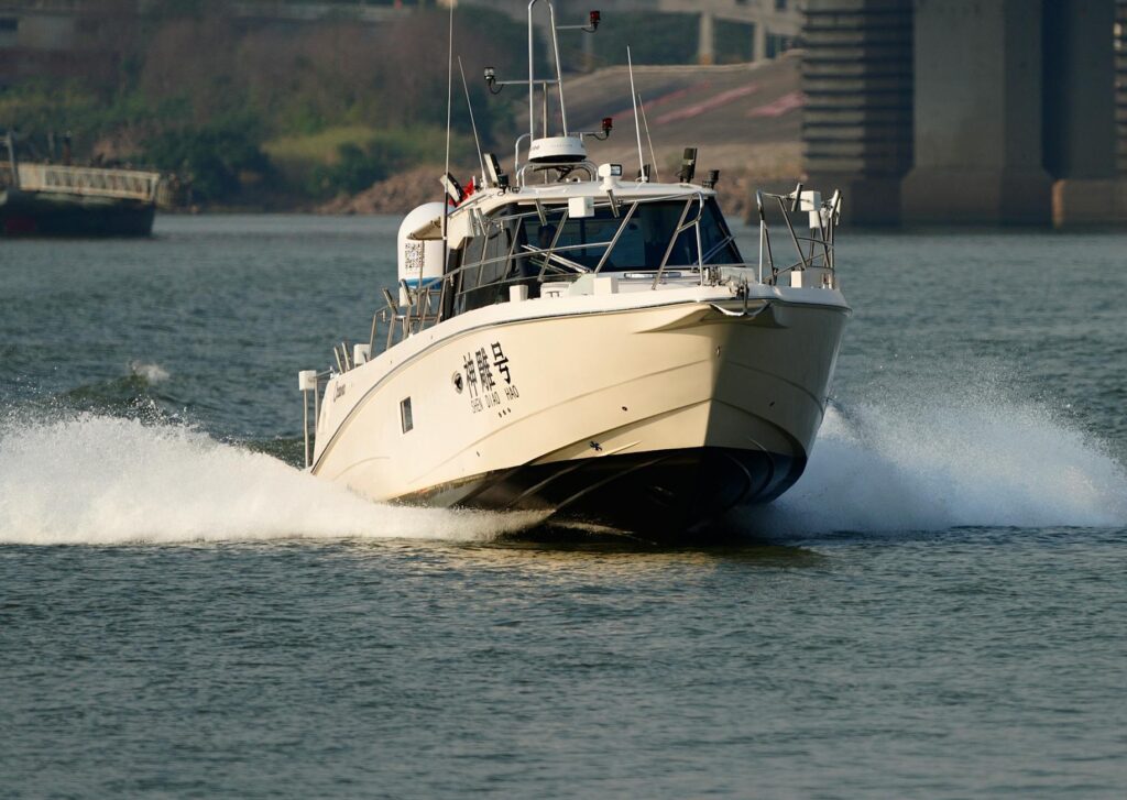 30l250hp: Performance Specs & Buyer’s Guide