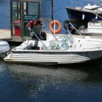 Bayliner Saratoga boat