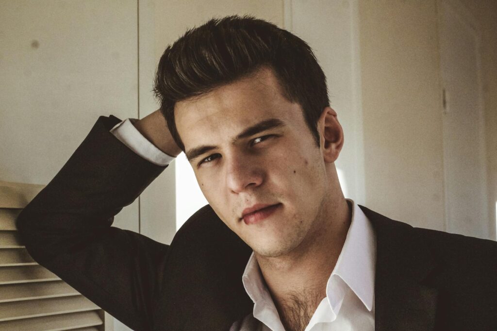 Benjamin Sanov professional setting