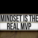 contrarian mindset leadership