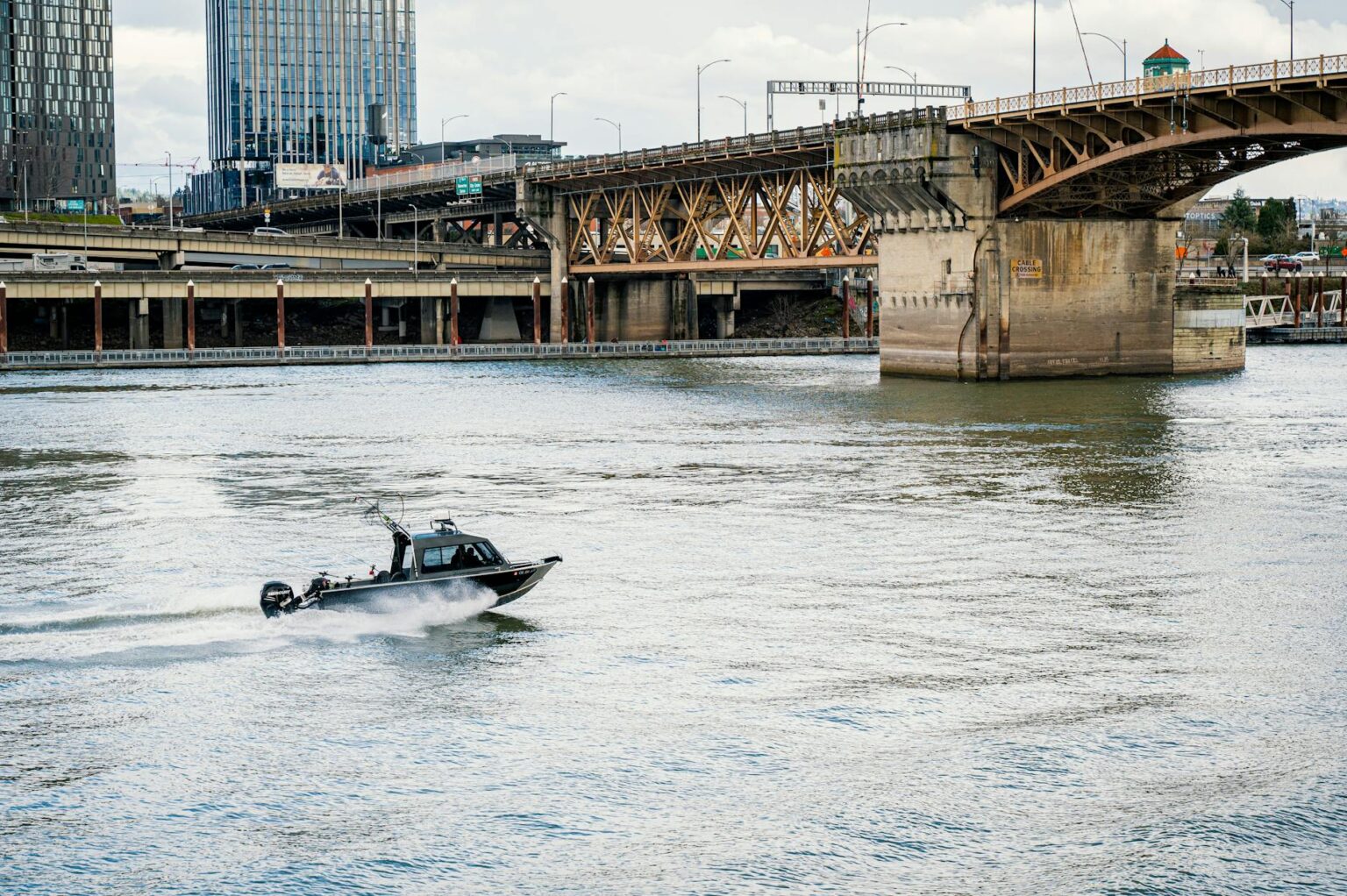 Hewescraft 190 River Runner: Performance & Value