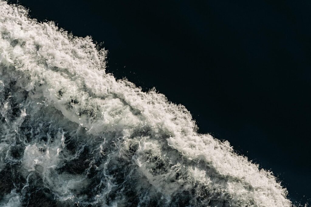 Hewescraft: Beyond the Basics for Serious Boaters