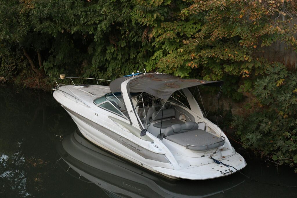 Maxum SCR: Smart Choices for Budget Boating