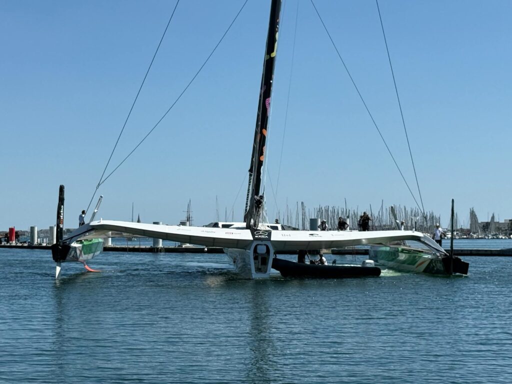 modern sailing dinghy
